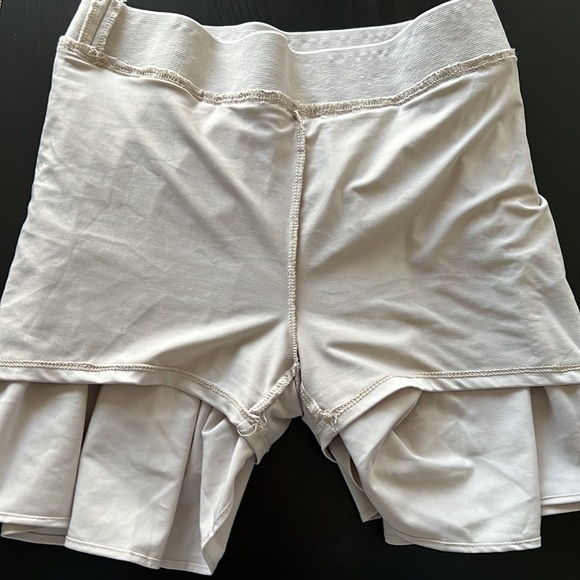 Garage tennis skirt - Picture 7 of 7